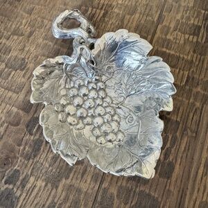 Arthur Court Grape Leaf Dish